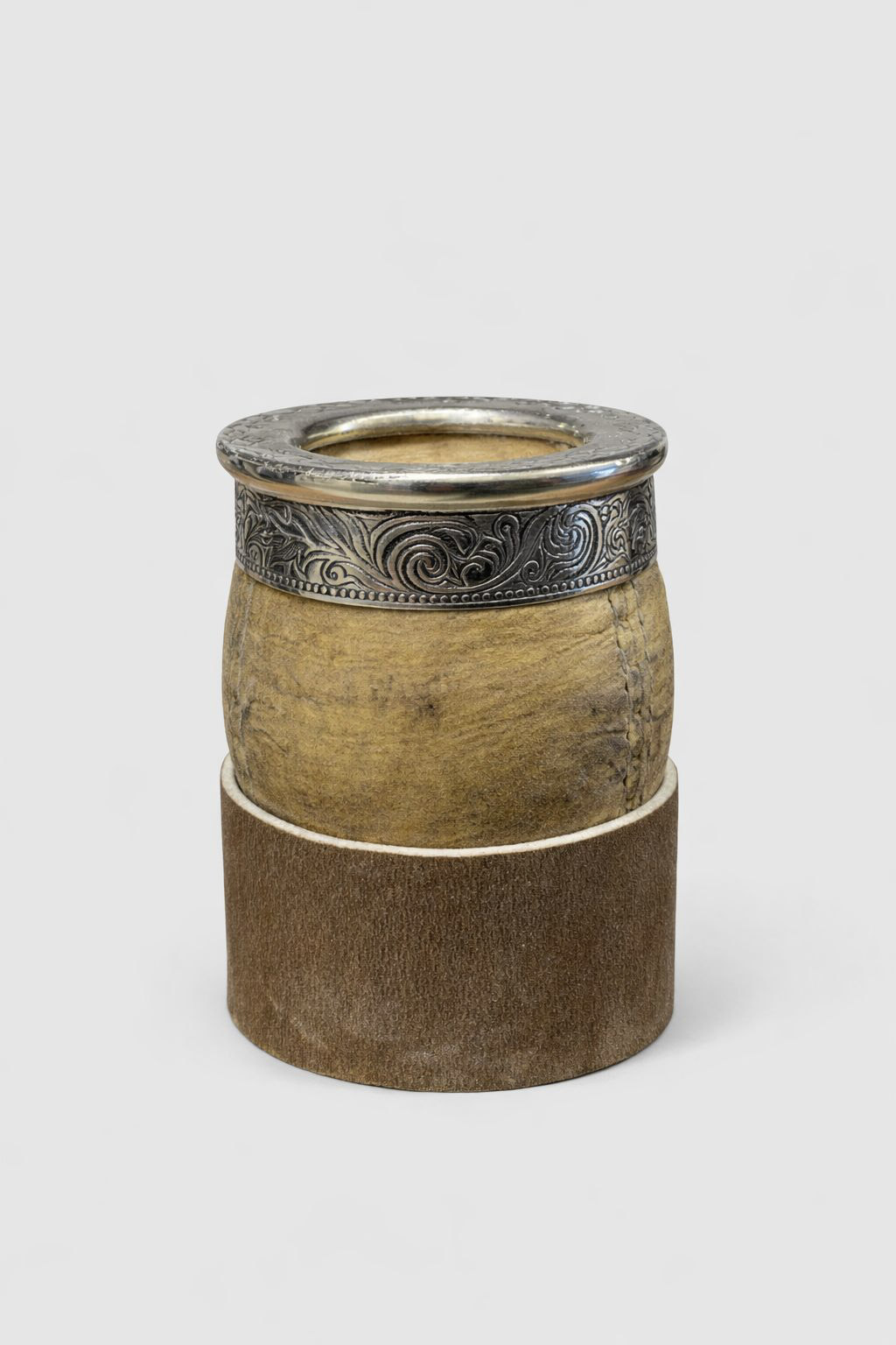 Foto de Mate Criollo Imperial Cuero Fleje Floral