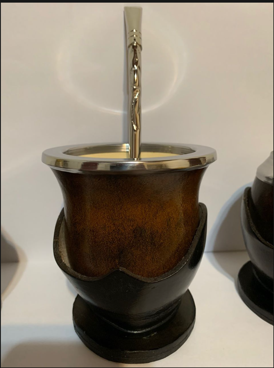 Foto de Camionero · Criolla Posa con Mate Copa